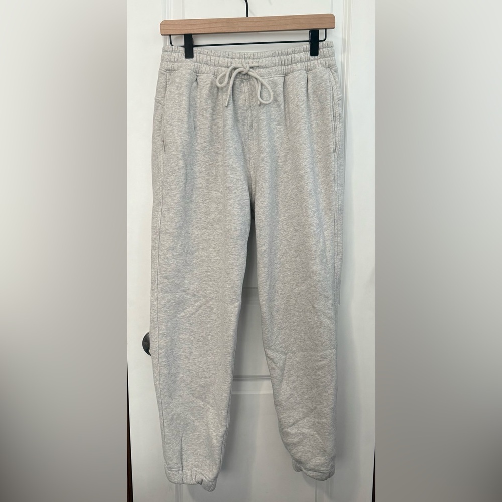 Abercrombie & Fitch Soft A&F Essentials Jogger Sweatpants Grey Pant Size Small